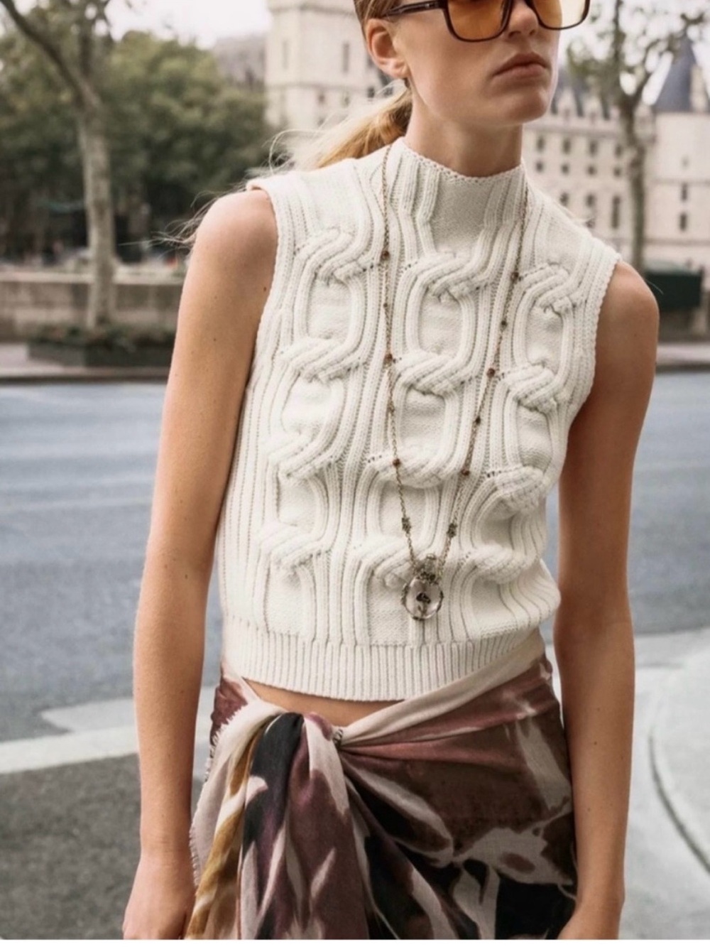 Zara ivory cable knit sleeveless sweater